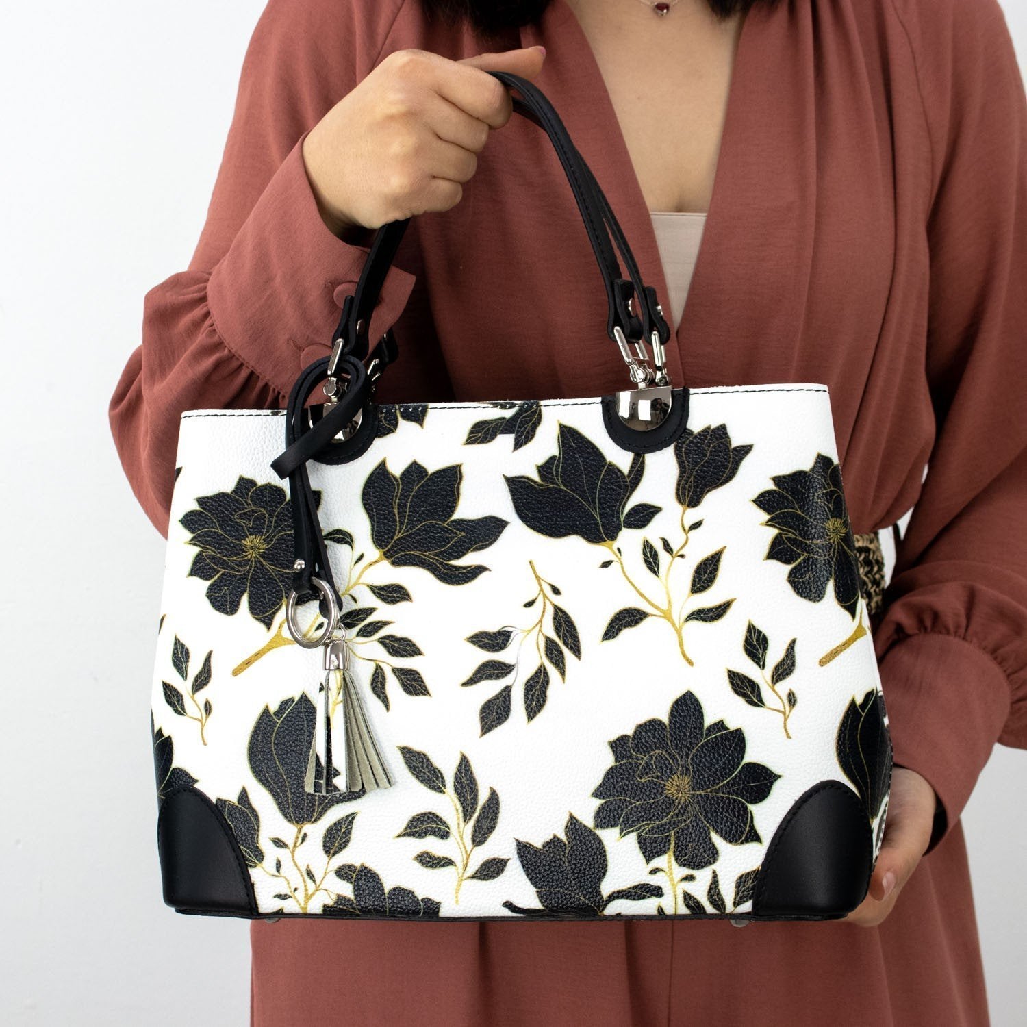 Bolso en piel Pregato Eleganza Fiori Neri Negro - KimondoShop