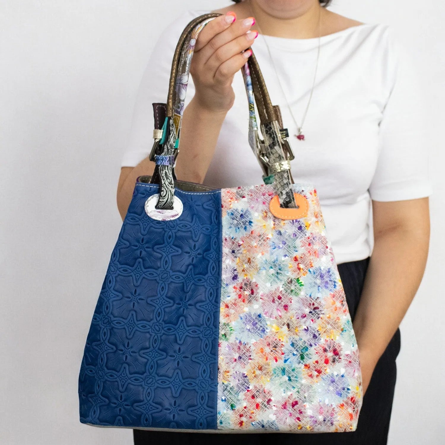 Bolso hobo en Piel Pregato Vittoria Azul Lila - KimondoShop